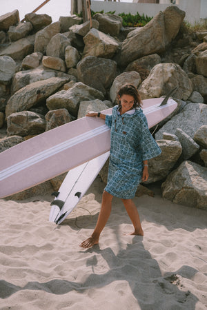 ABYSS QUICK-DRY PONCHO + BAG