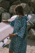 ABYSS QUICK-DRY PONCHO + BAG