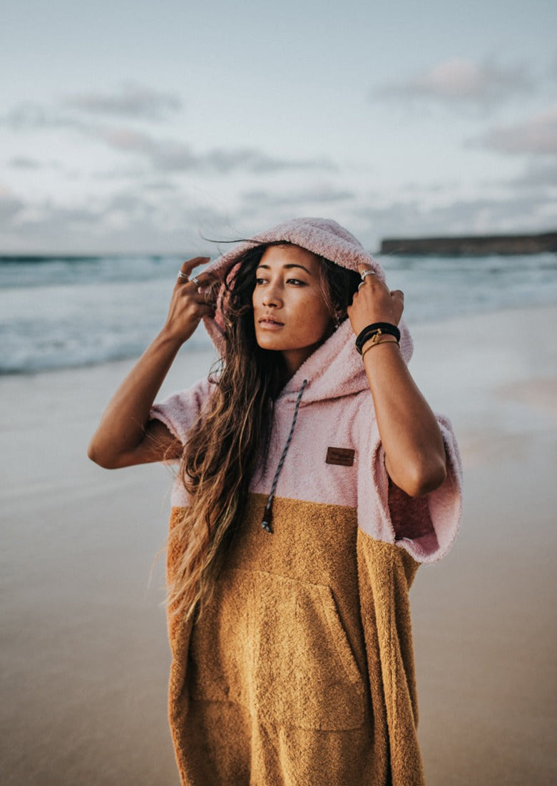 STRAWBERRY - CHESTNUT PONCHO + BAG